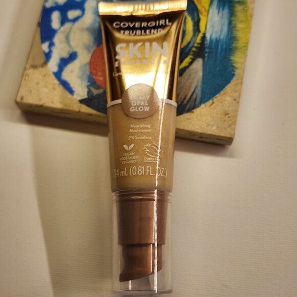 COVERGIRL Trublend Skin Enhancer Luminizer - 50 Opal Glow 24ml - Picture 4 of 7